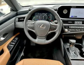 2023 Lexus ES