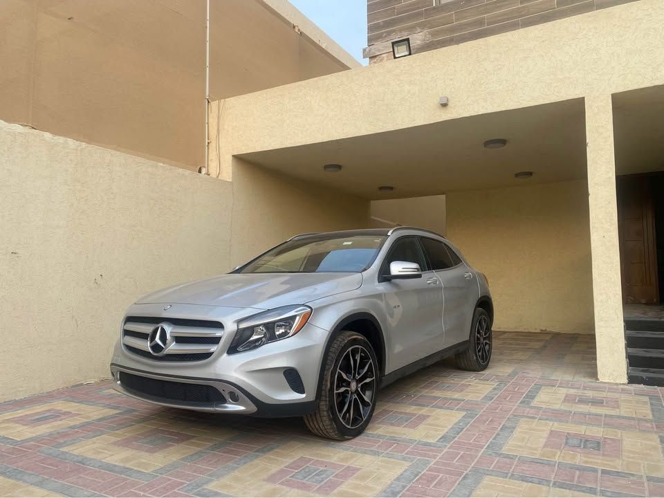 2016 Mercedes-Benz GLA in dubai