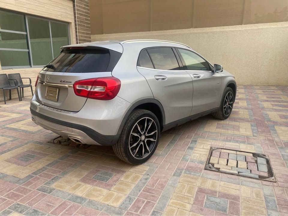 2016 Mercedes-Benz GLA