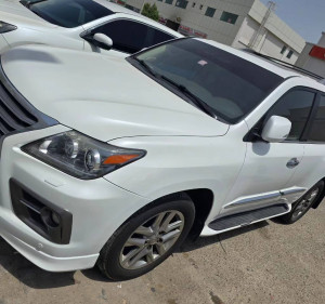 2014 Lexus LX 570