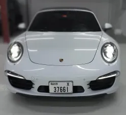 2015 بورش 911 كاريرا