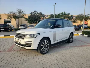 2014 Land Rover Range Rover in dubai