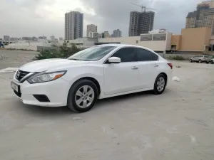 2017 Nissan Altima in dubai