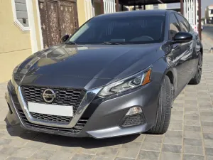 2019 Nissan Altima in dubai