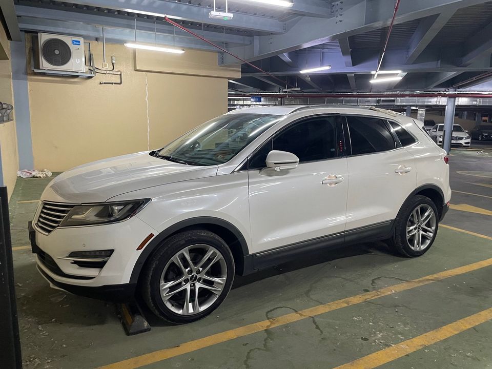 2015 Lincoln MKC in dubai