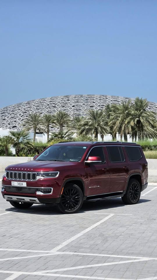 2022 Jeep Wagoneer