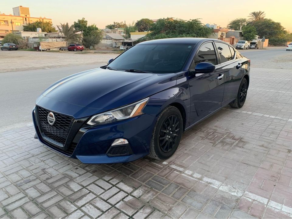 2020 Nissan Altima in dubai