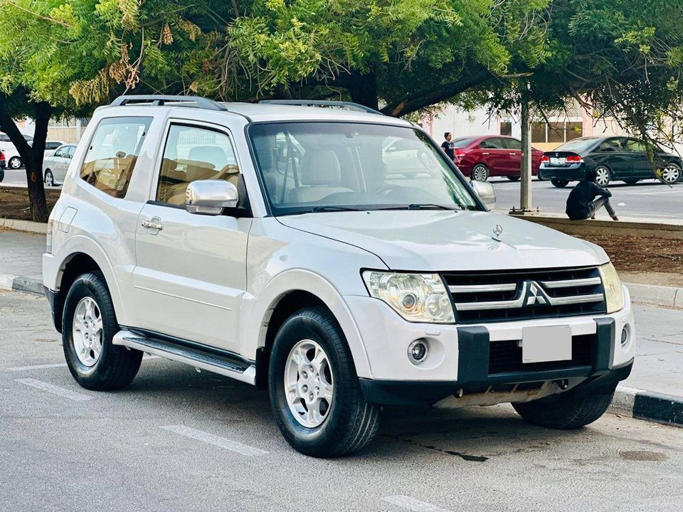 2009 Mitsubishi Pajero