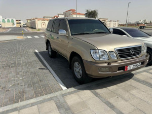 2001 Lexus LX 470