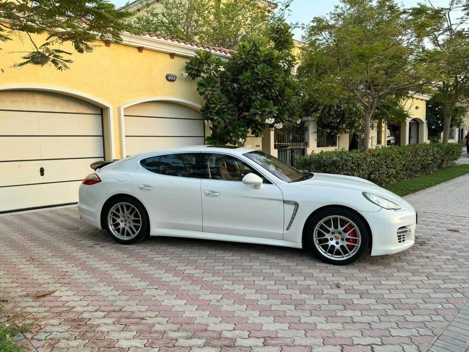 2010 Porsche Panamera