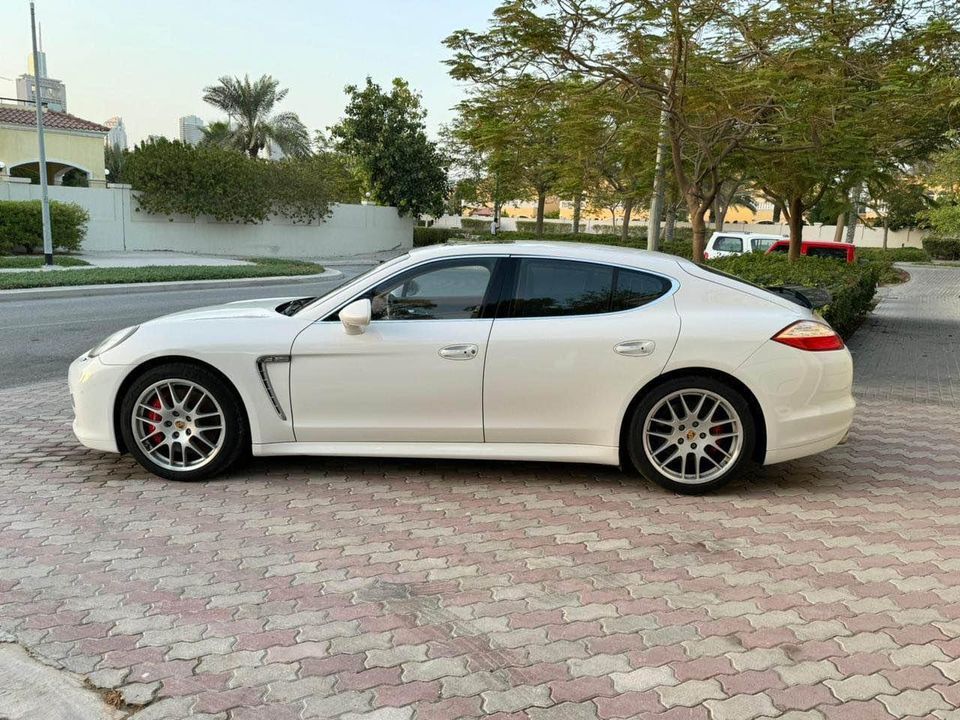 2010 Porsche Panamera