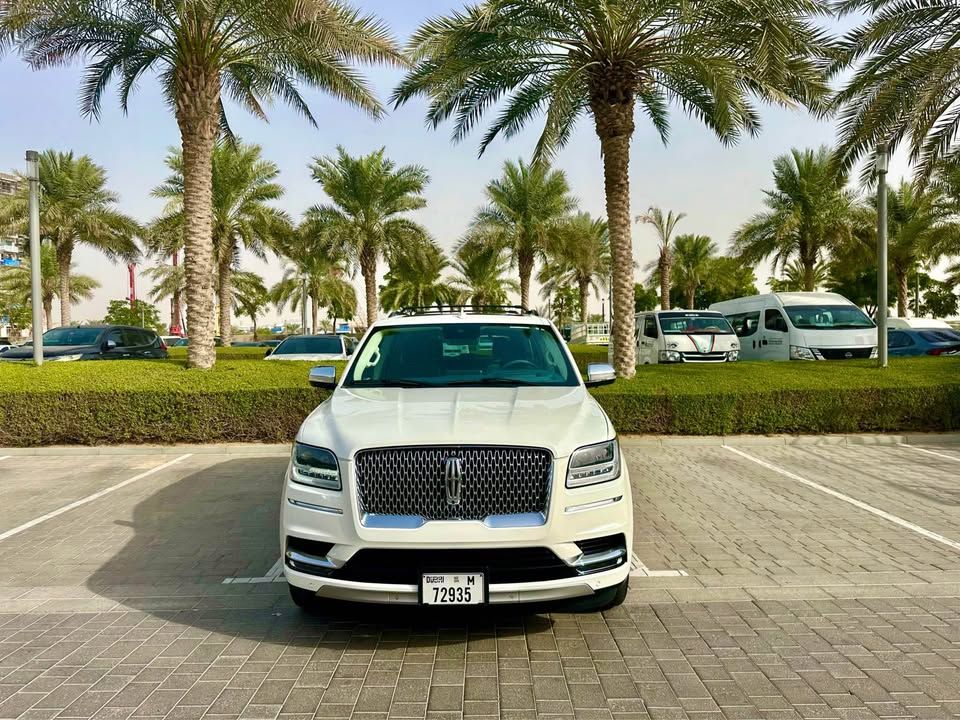 2021 Lincoln Navigator in dubai