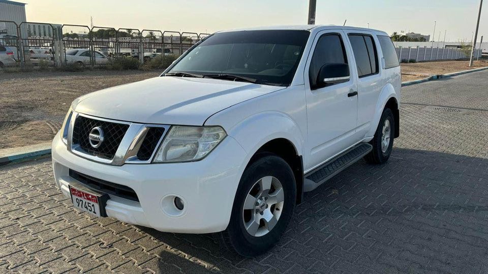 2015 Nissan Pathfinder in dubai