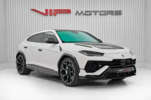 2024 Lamborghini URUS