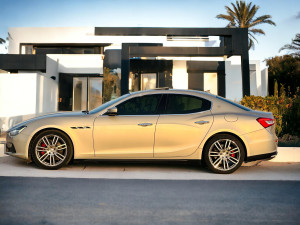 2017 Maserati Ghibli I