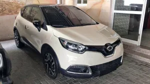 2015 Renault Captur in dubai