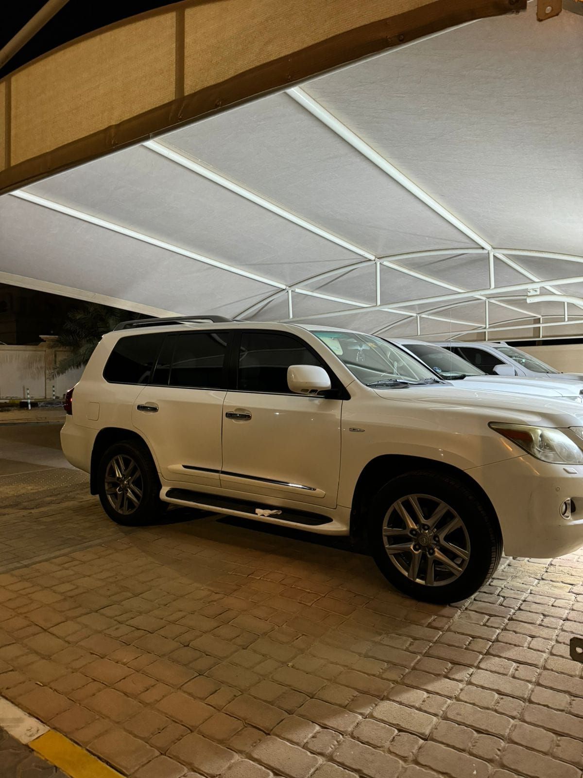 2010 Lexus LX 570 in dubai