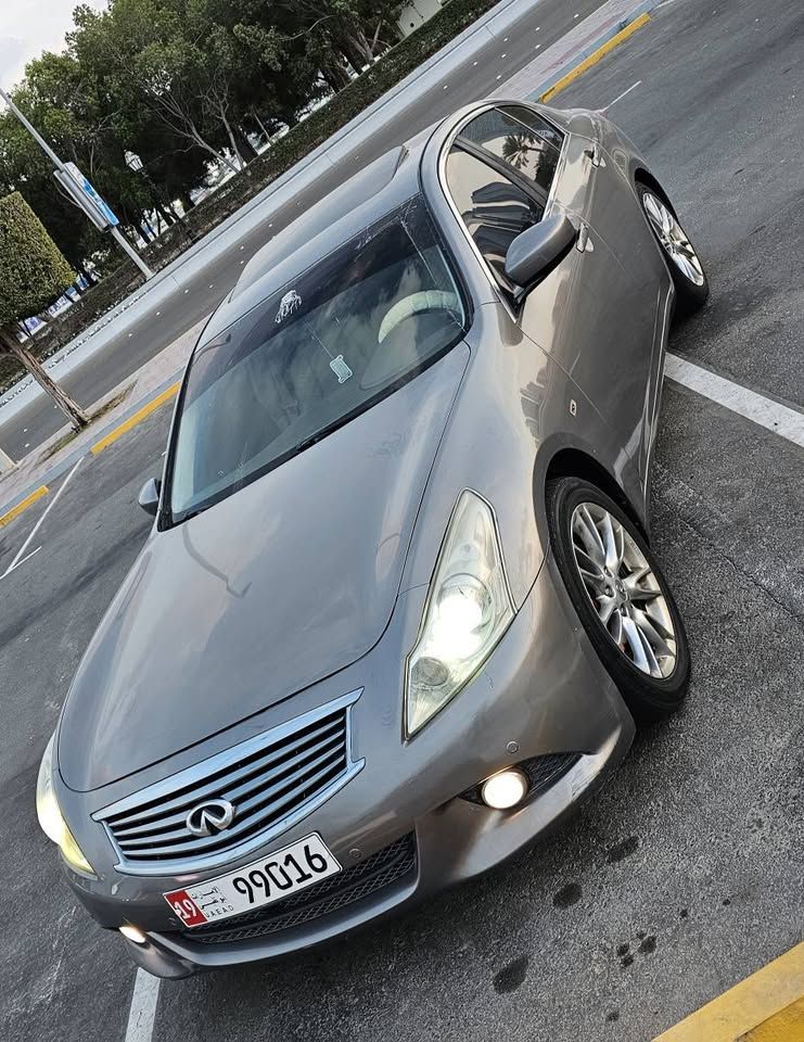 2012 Infiniti G25