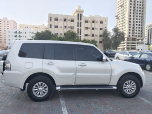 2012 Mitsubishi Pajero