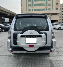 2011 Mitsubishi Pajero