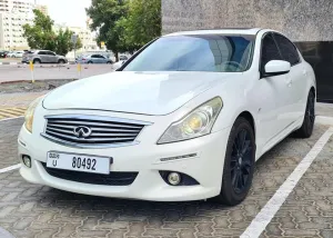 2013 Infiniti G37