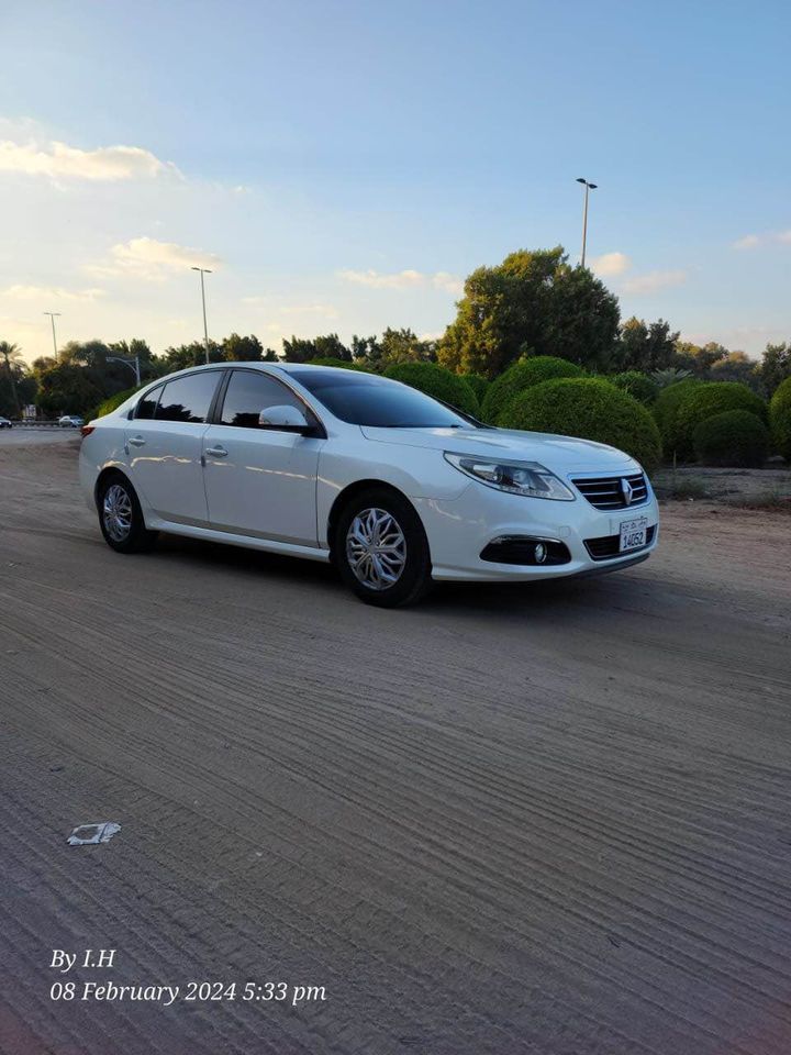 2014 Renault Safrane