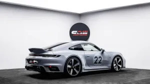 2023 Porsche 911 Carrera