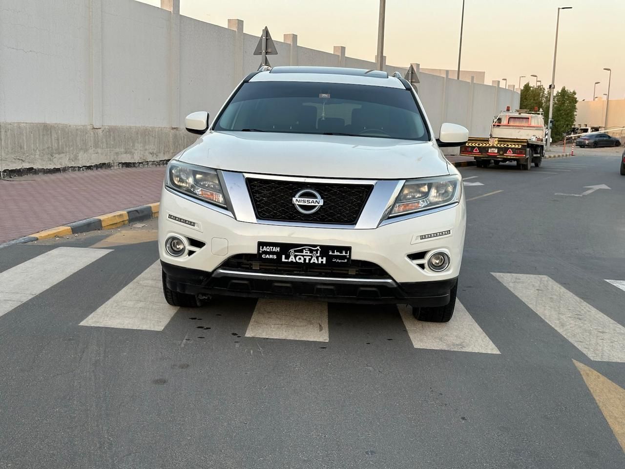 2016 Nissan Pathfinder in dubai