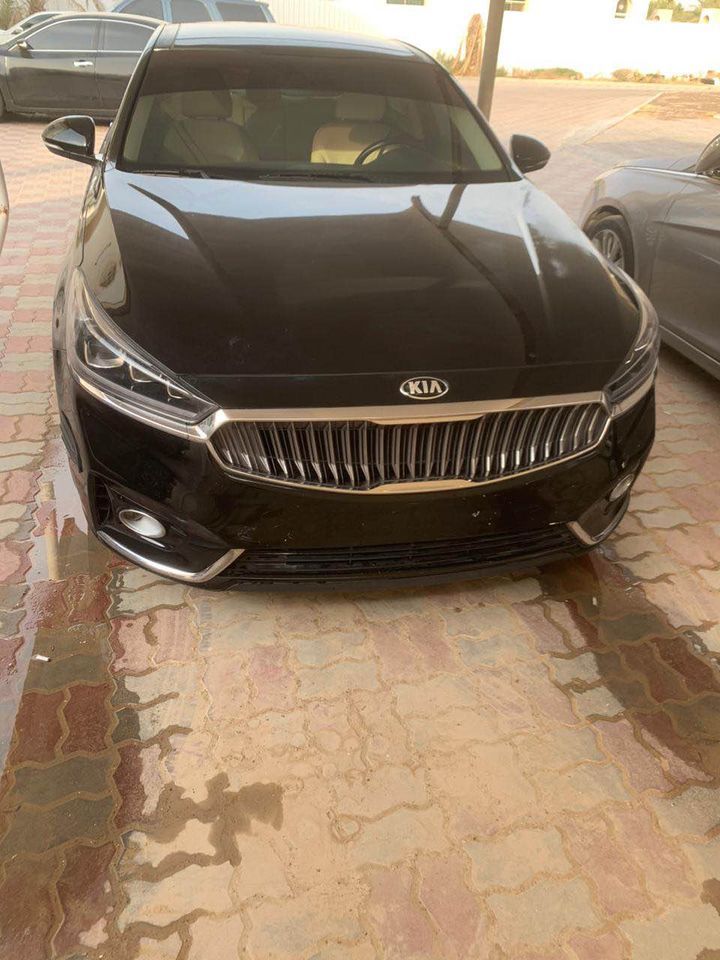 2017 Kia Cadenza in dubai