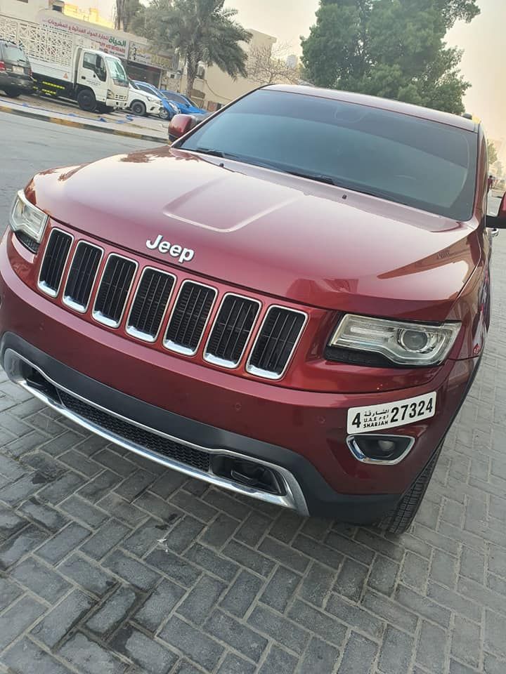 2014 Jeep Grand Cherokee in dubai