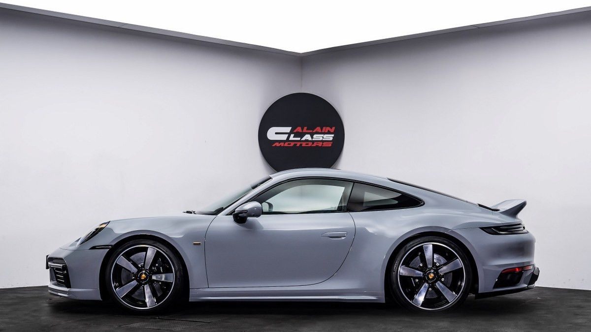 2023 Porsche 911 Carrera