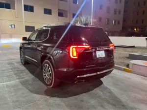 2021 GMC Acadia