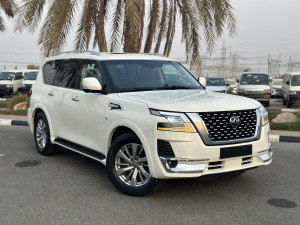 2017 Infiniti QX80 in dubai