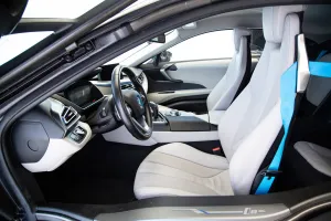 2018 BMW i8