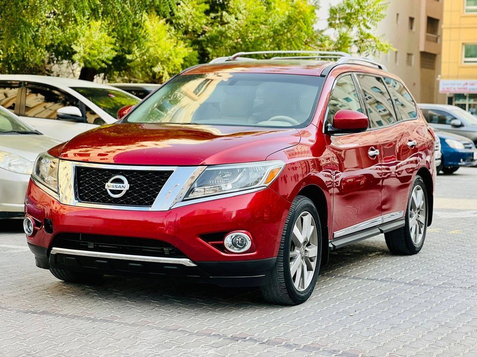 2015 Nissan Pathfinder in dubai