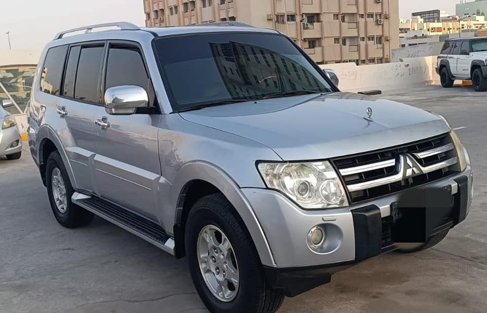 2008 Mitsubishi Pajero in dubai