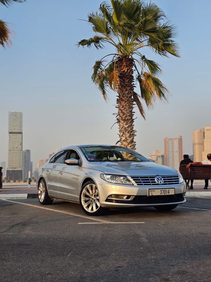 2013 Volkswagen CC in dubai