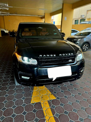 2014 Land Rover Range Rover Sport in dubai