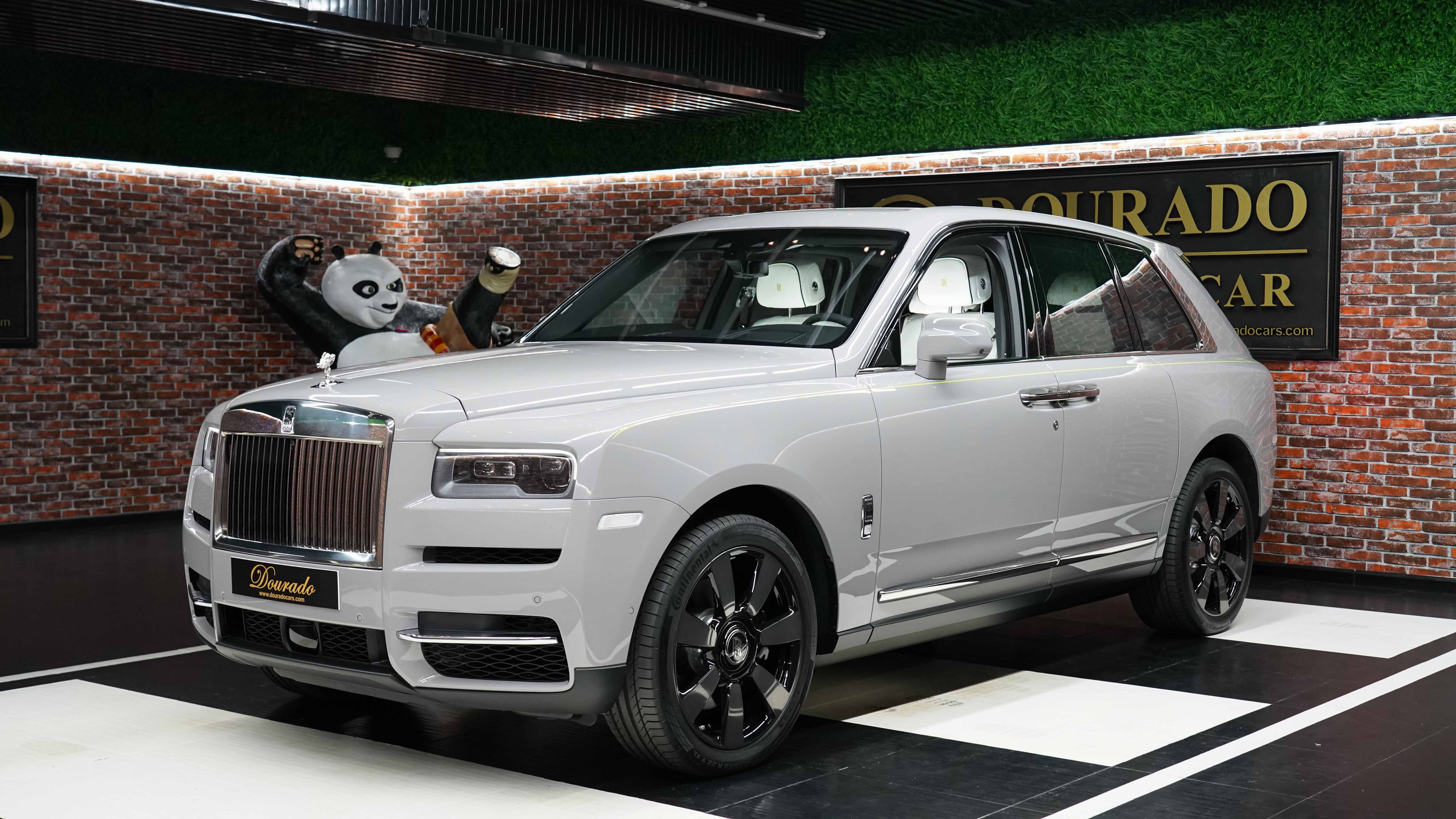 2023 Rolls Royce Cullinan