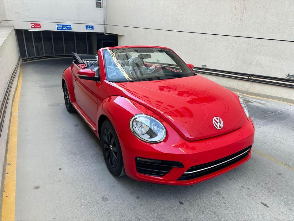 2018 Volkswagen Beetle in dubai