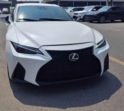 2022 Lexus IS