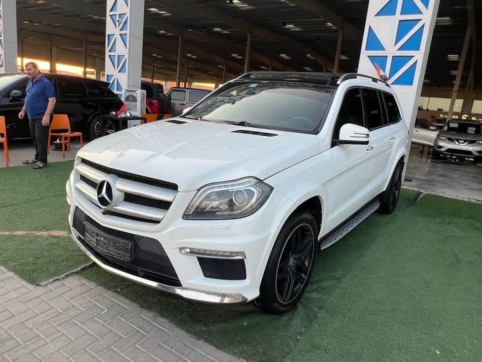 2015 Mercedes-Benz GL in dubai