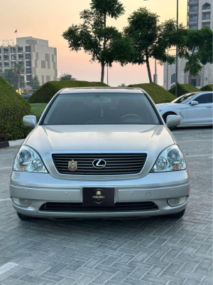 2003 Lexus LS