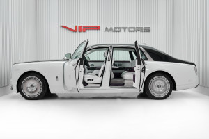 2023 Rolls Royce Phantom