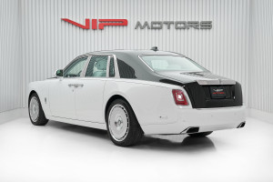 2023 Rolls Royce Phantom