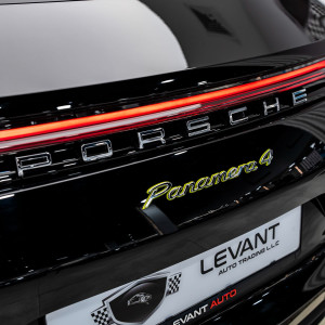 2022 Porsche Panamera