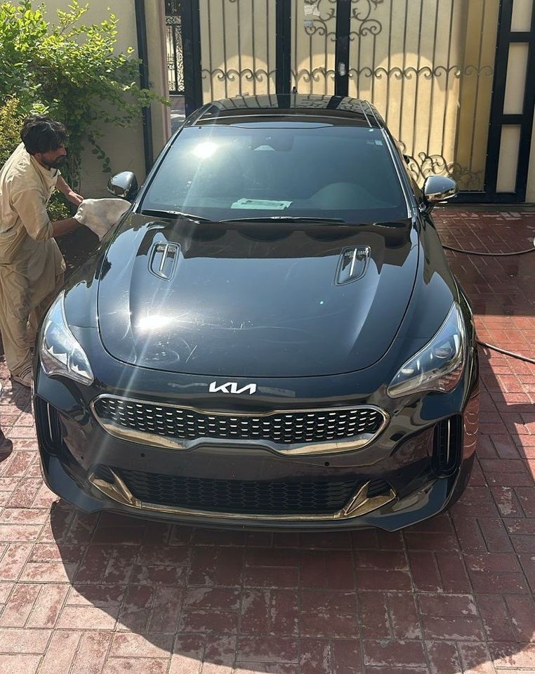 2023 Kia Stinger in dubai