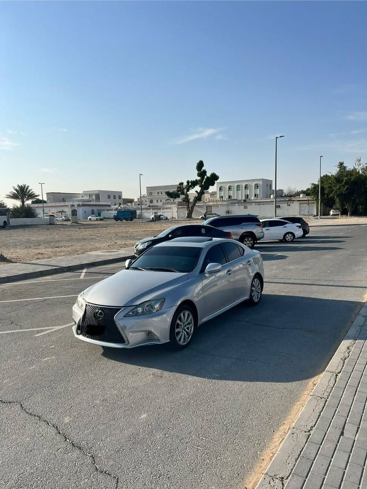 2008 Lexus IS in dubai