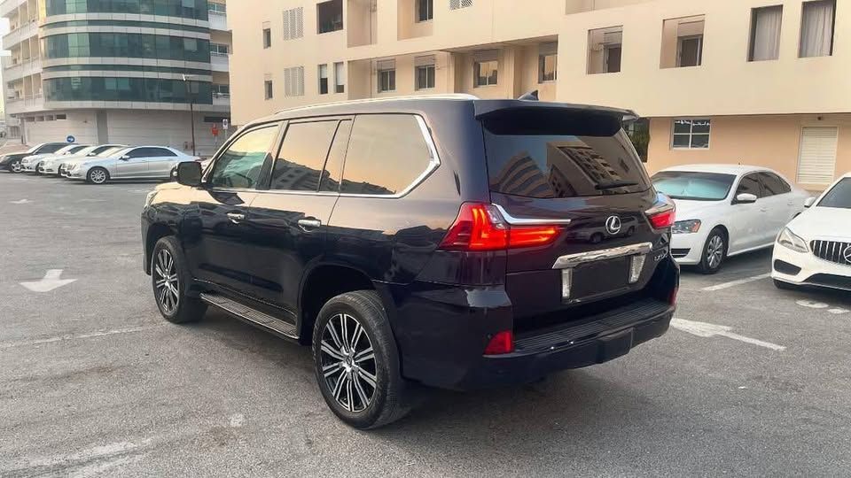 2016 Lexus LX 570