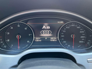 2014 Audi A8